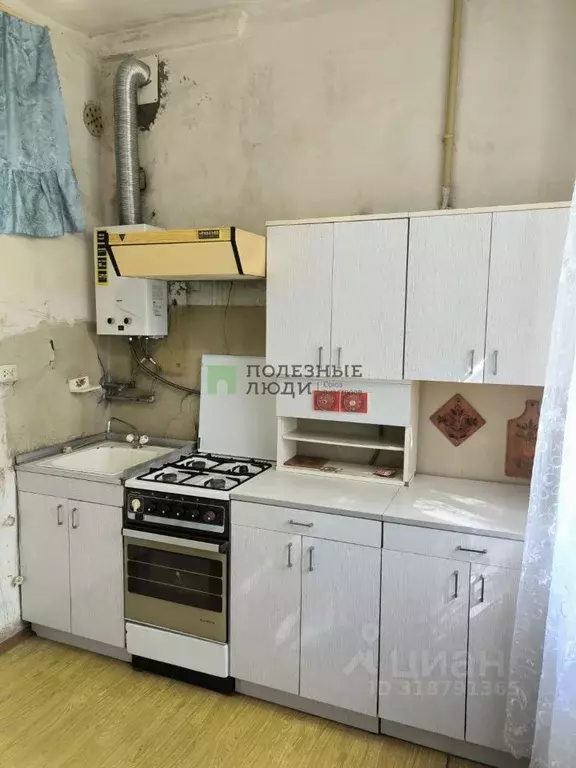 2-к кв. Кировская область, Киров Октябрьский просп., 3 (70.8 м) - Фото 0