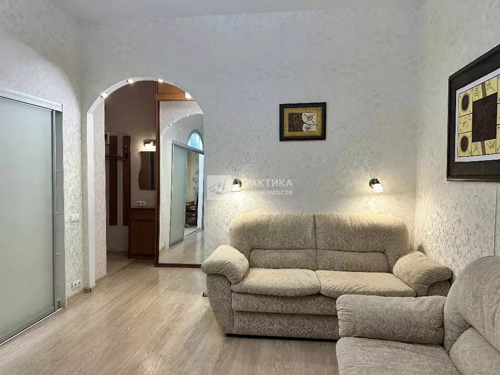 Продается 3-комнатная квартира - Фото 2