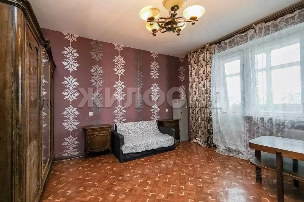 3-к кв. Новосибирская область, Новосибирск Выставочная ул., 17 (69.5 ... - Фото 1