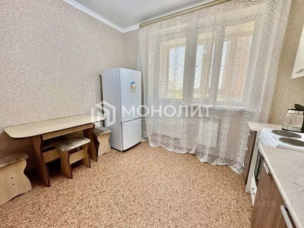 1-к кв. Белгородская область, Старый Оскол Космос мкр, 9А (40.0 м) - Фото 2