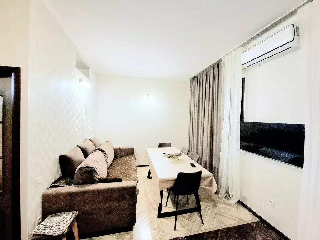 1-к кв. Краснодарский край, Сочи Виноградная ул., 214 (37.5 м) - Фото 2