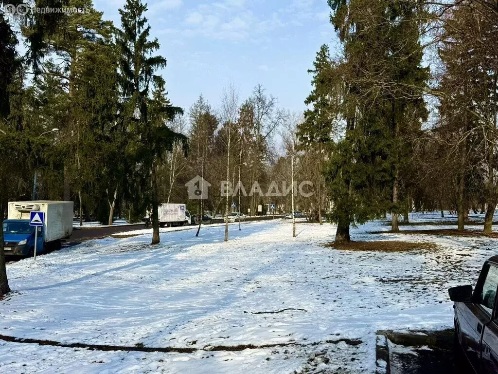3-комнатная квартира: посёлок Воскресенское, 10 (55.2 м) - Фото 0