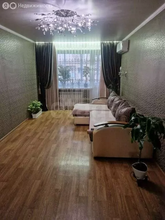 3-комнатная квартира: Семилуки, Комсомольская улица, 18 (58 м) - Фото 1