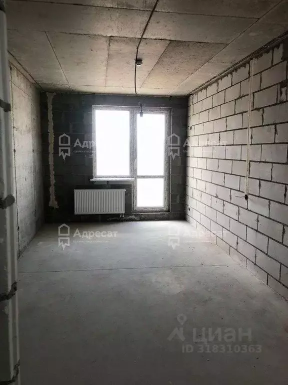 1-к кв. Волгоградская область, Волгоград ул. Расула Гамзатова, 21 ... - Фото 1