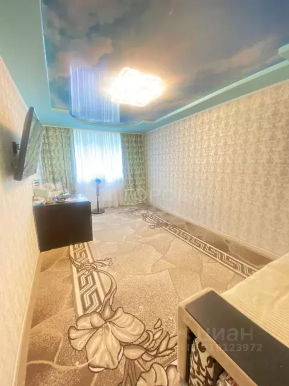 2-к кв. Кемеровская область, Новокузнецк ул. Новаторов, 10 (48.0 м) - Фото 0