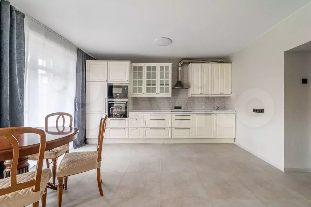 2-к. квартира, 80 м, 5/16 эт. - Фото 1