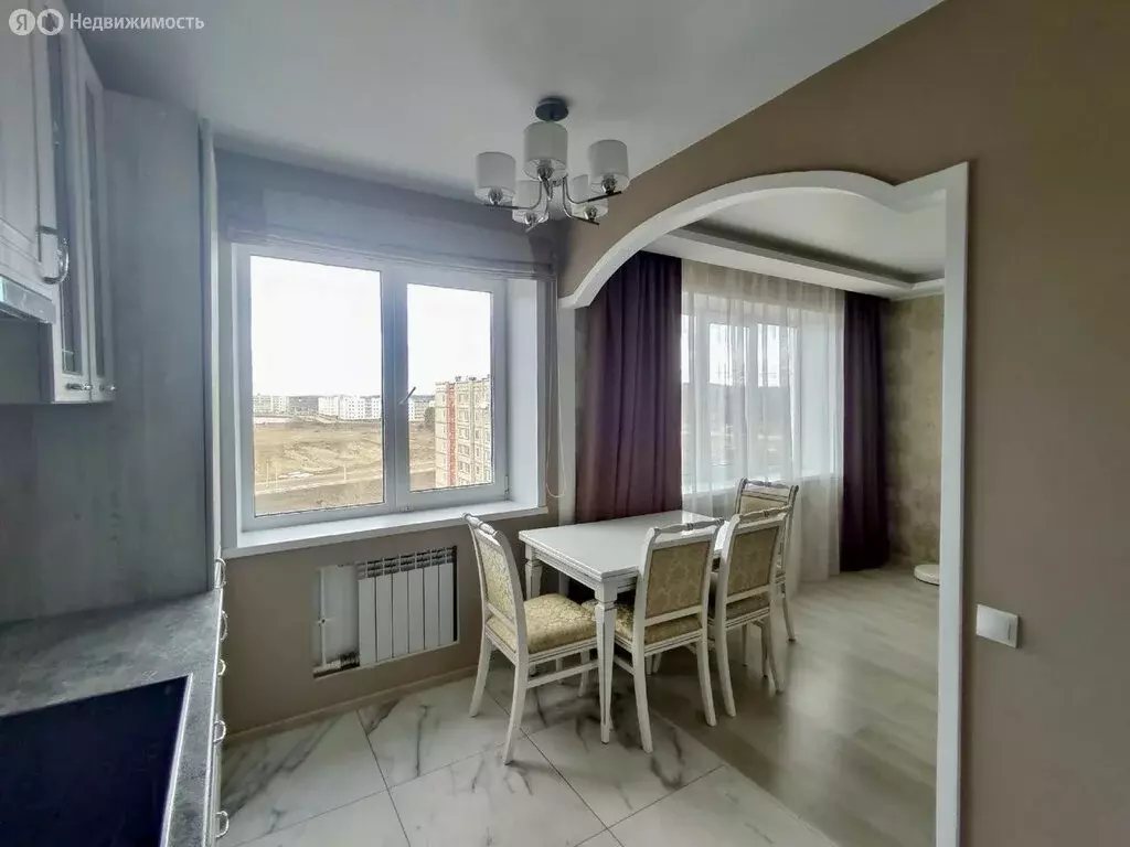 3-комнатная квартира: Березники, улица Свердлова, 166 (64.5 м) - Фото 1