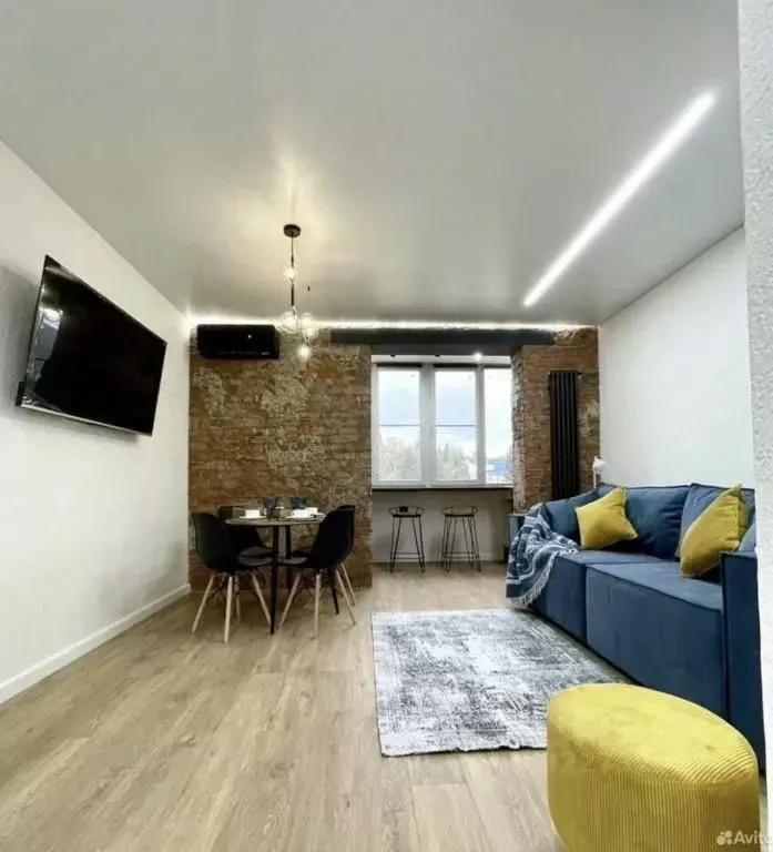 2-к кв. Алтайский край, Белокуриха Бийская ул., 13 (43.0 м) - Фото 1