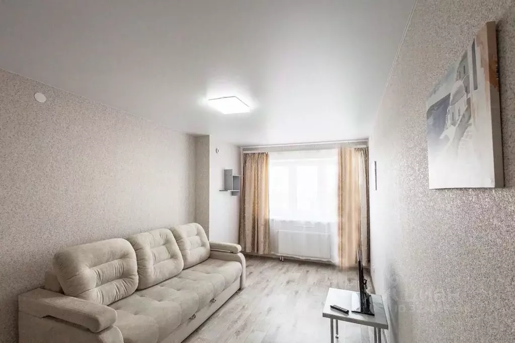 1-к кв. Омская область, Омск ул. 8-я Линия, 197А (41.1 м) - Фото 2