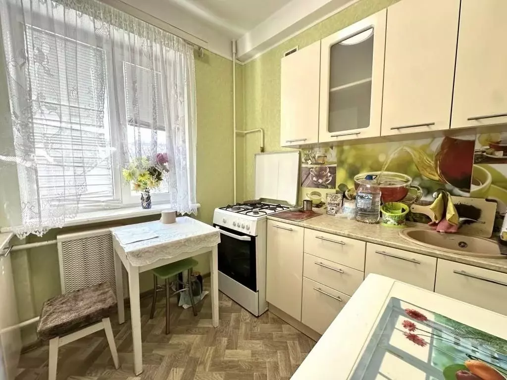 2-к кв. Севастополь просп. Победы, 58 (44.0 м) - Фото 1