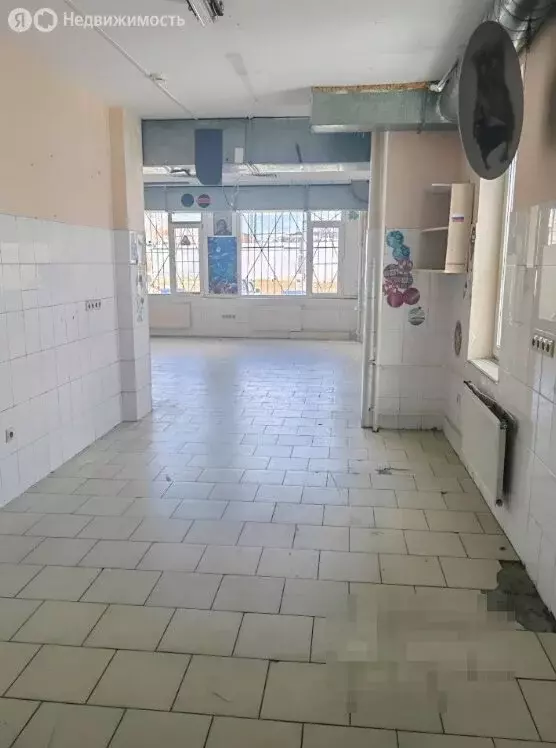 Помещение свободного назначения (180 м) - Фото 1