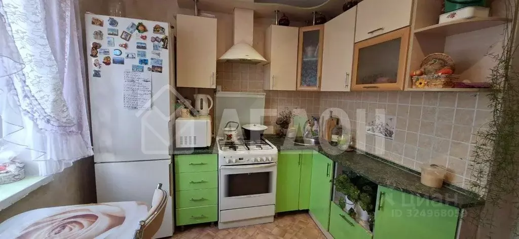 1-к кв. Омская область, Омск Солнечный мкр, ул. 3-я Любинская, 22к2 ... - Фото 0