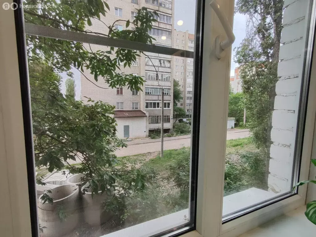 3-комнатная квартира: Воронеж, улица Генерала Перхоровича, 7 (50.6 м) - Фото 1