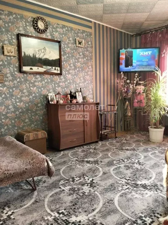 1-к кв. Саратовская область, Энгельс Казарменный пер., 13б (32.8 м) - Фото 1