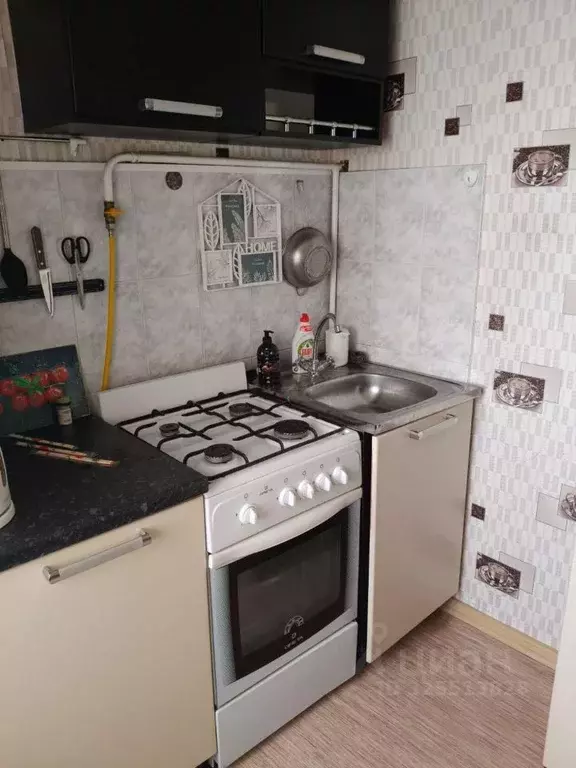 1-к кв. Челябинская область, Челябинск ул. Пятницкого, 6 (32.7 м) - Фото 1