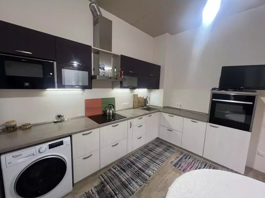 2-к кв. Московская область, Подольск городской округ, д. Бородино ш. ... - Фото 1