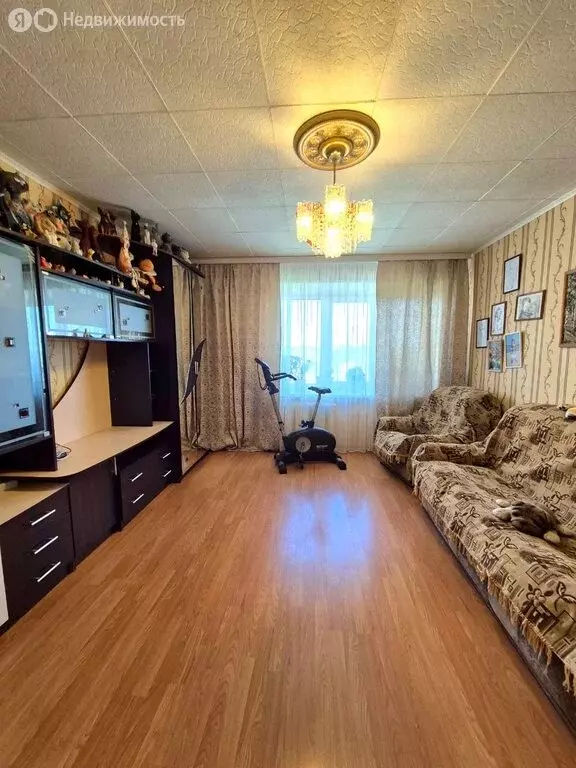 3-комнатная квартира: Краснокамск, улица Орджоникидзе, 4 (61.4 м) - Фото 1
