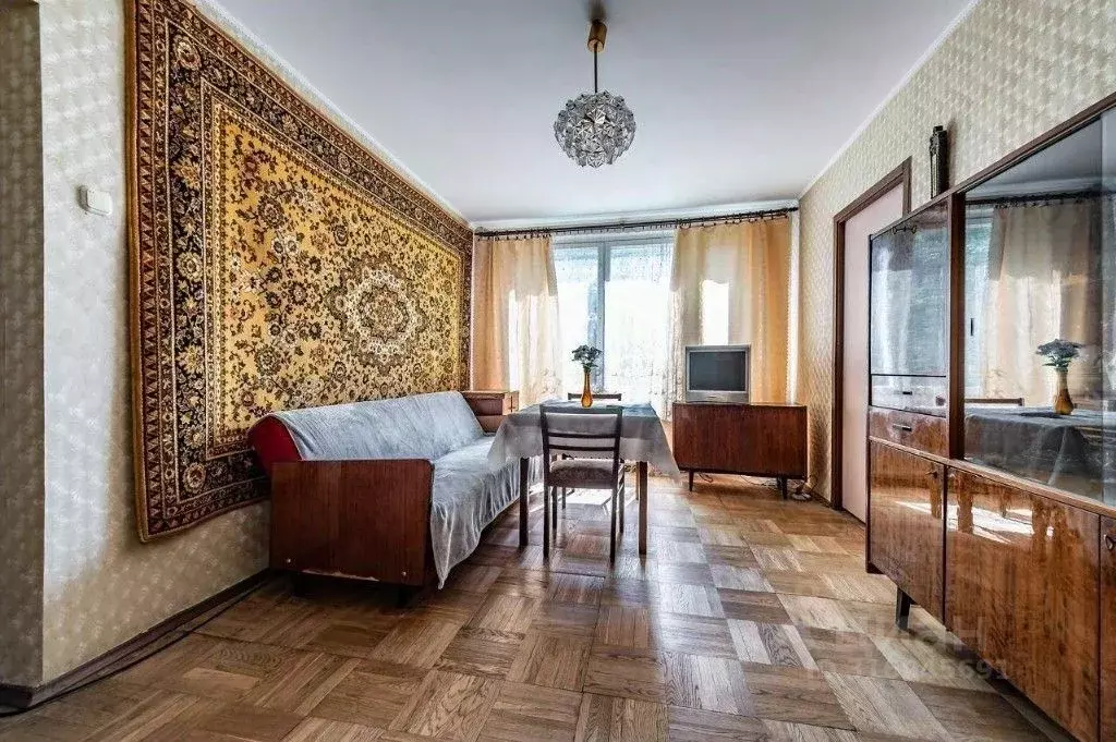 3-к кв. Санкт-Петербург ул. Демьяна Бедного, 2к2 (54.4 м) - Фото 0