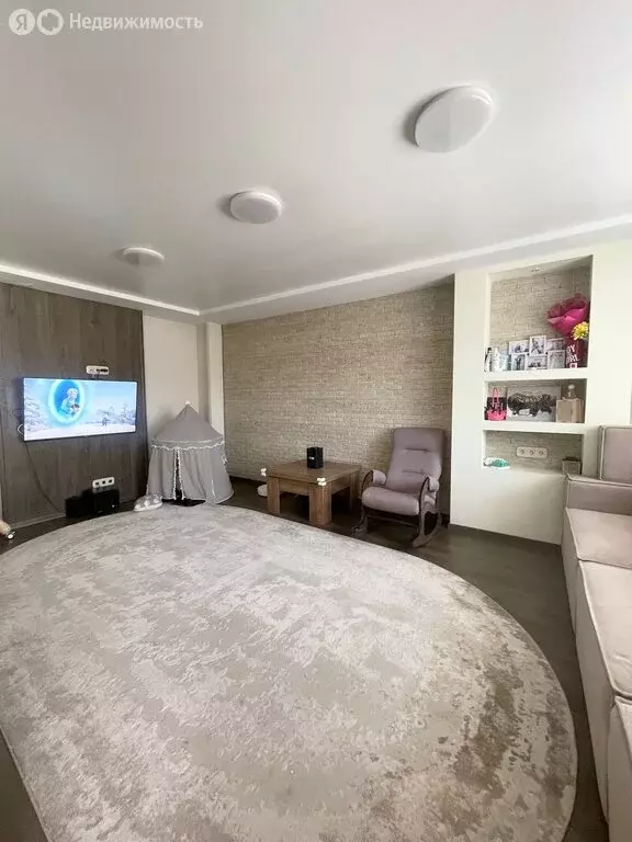 3-комнатная квартира: Томск, Старо-Деповская улица, 1 (90.4 м) - Фото 1