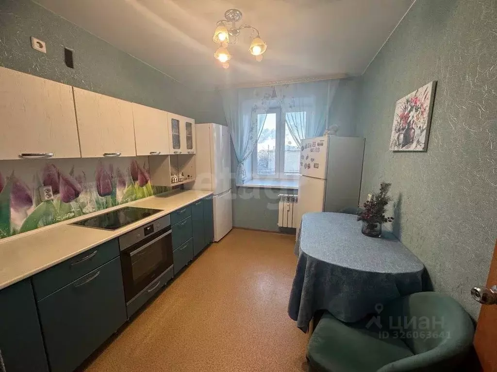 3-к кв. Амурская область, Свободный ул. Чехова, 35 (56.5 м) - Фото 1