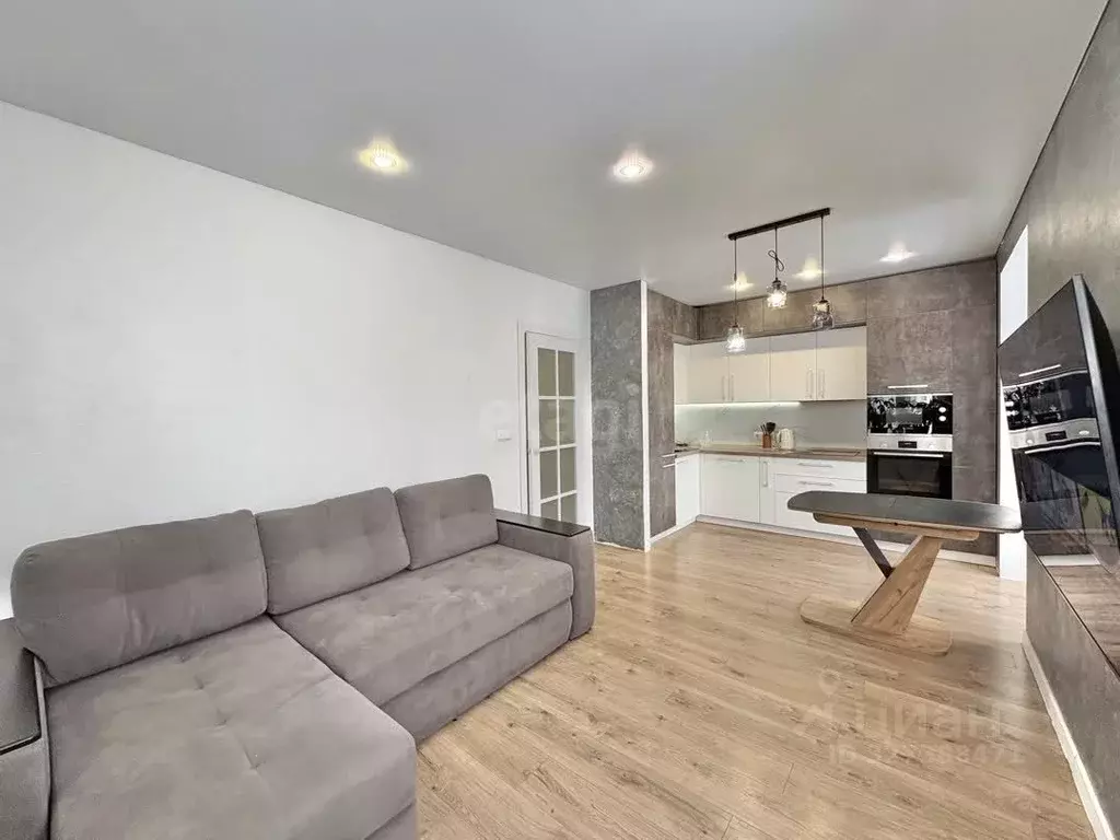 4-к кв. Коми, Сыктывкар Октябрьский просп., 216 (68.0 м) - Фото 1