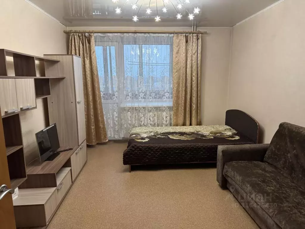 2-к кв. Кировская область, Киров ул. Ленина, 137 (50.0 м) - Фото 0