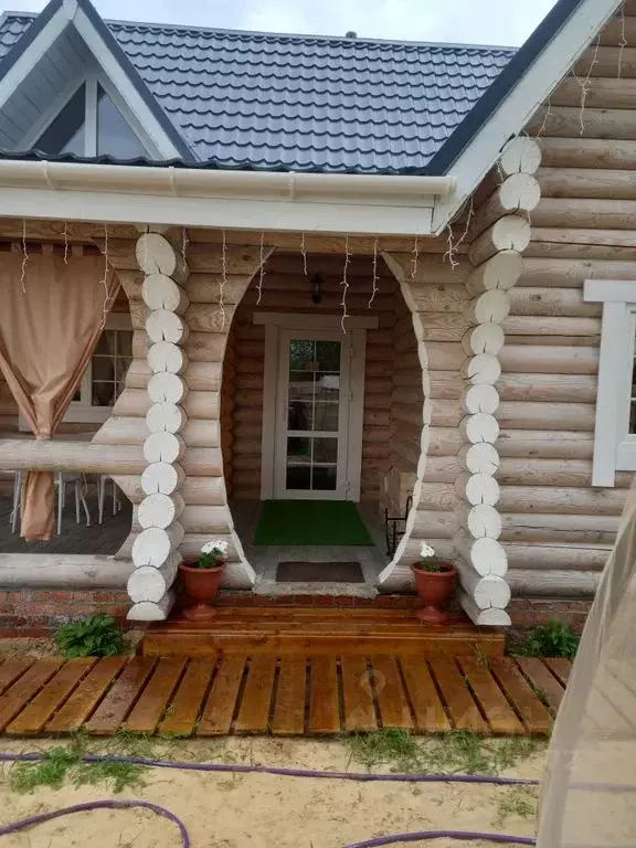 Дом в Воронежская область, Новоусманский район, Хреновское с/пос, с. ... - Фото 1