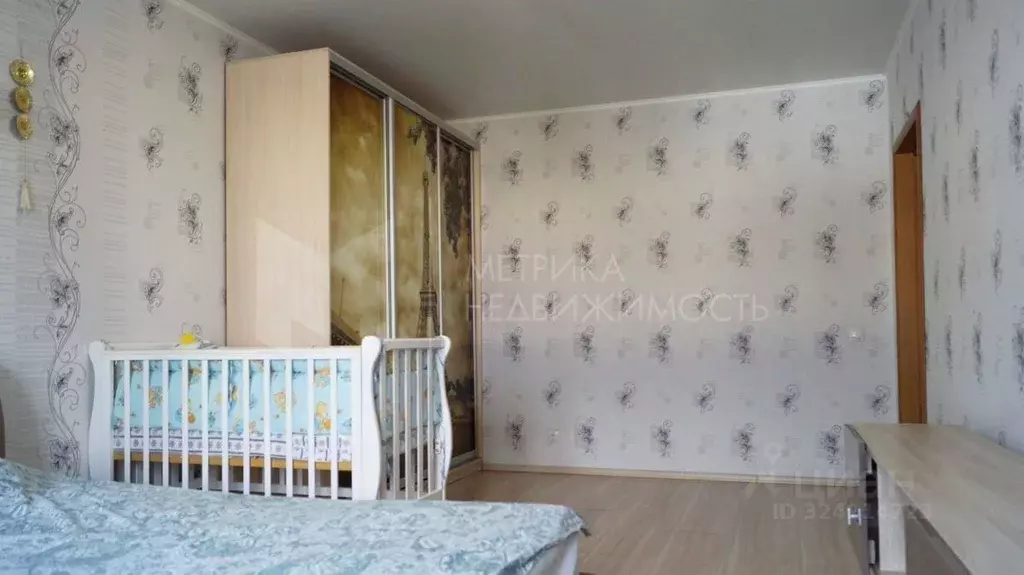 1-к кв. Тюменская область, Тюмень ул. Дружбы, 75 (63.1 м) - Фото 0