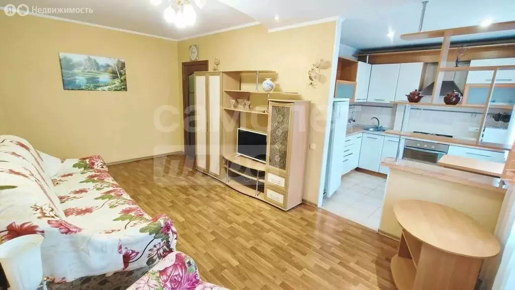 3-комнатная квартира: Алушта, улица Ленина, 41 (62.5 м) - Фото 2