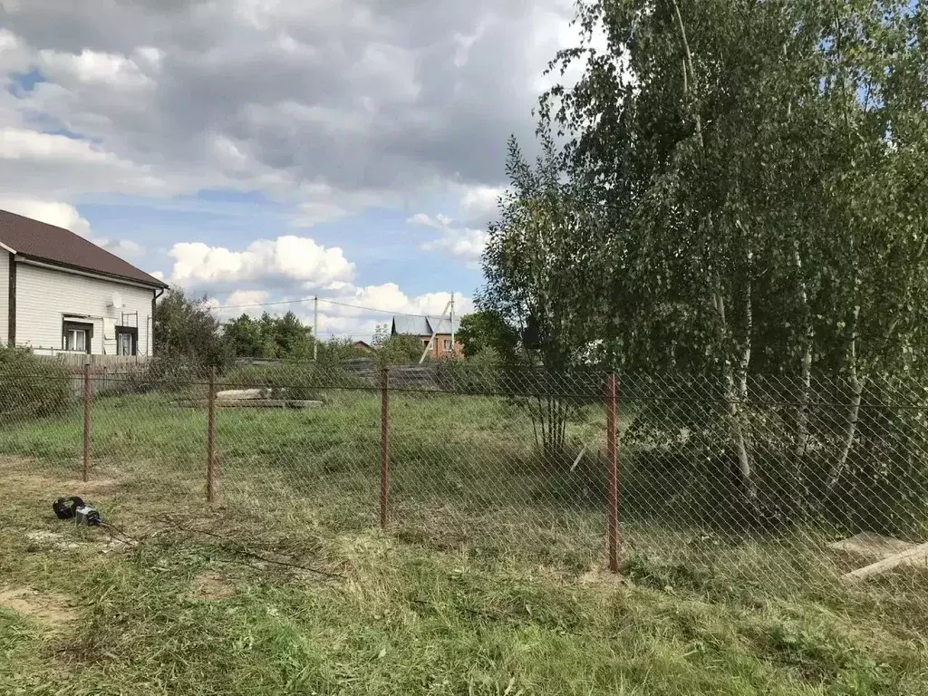 Участок в Московская область, Серпухов городской округ, д. Пущино ул. ... - Фото 1