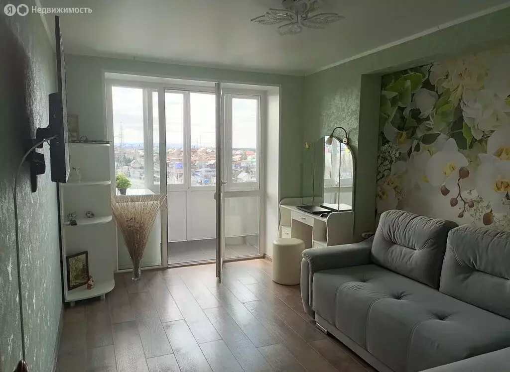 3-комнатная квартира: Белорецк, улица М. Гафури, 163 (87 м) - Фото 1