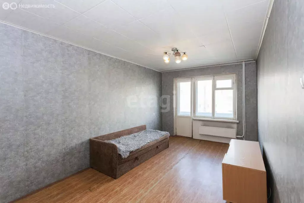 2-комнатная квартира: Черногорск, улица Калинина, 5 (43.8 м) - Фото 1