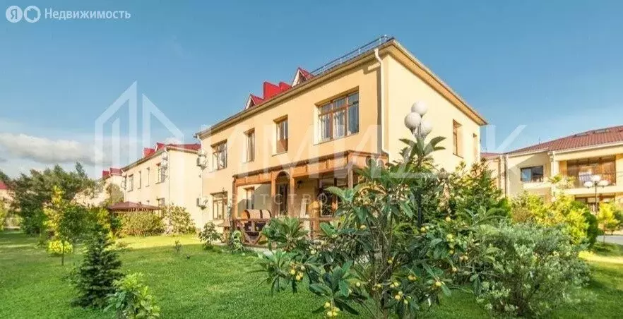 Дом в Сочи, улица Ленина (160 м) - Фото 1