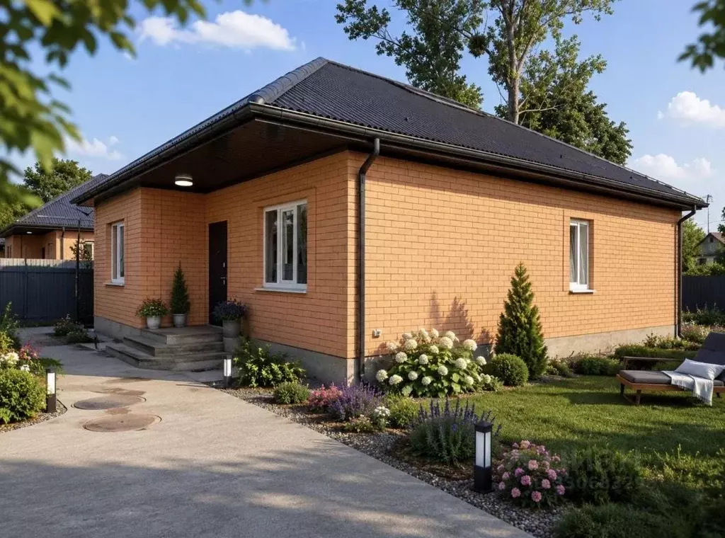Дом в Краснодарский край, Белореченск Набережная ул. (115 м) - Фото 1