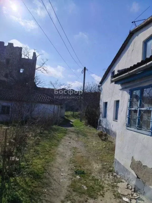 Дом в Крым, Феодосия ул. Старокарантинная (72 м) - Фото 0