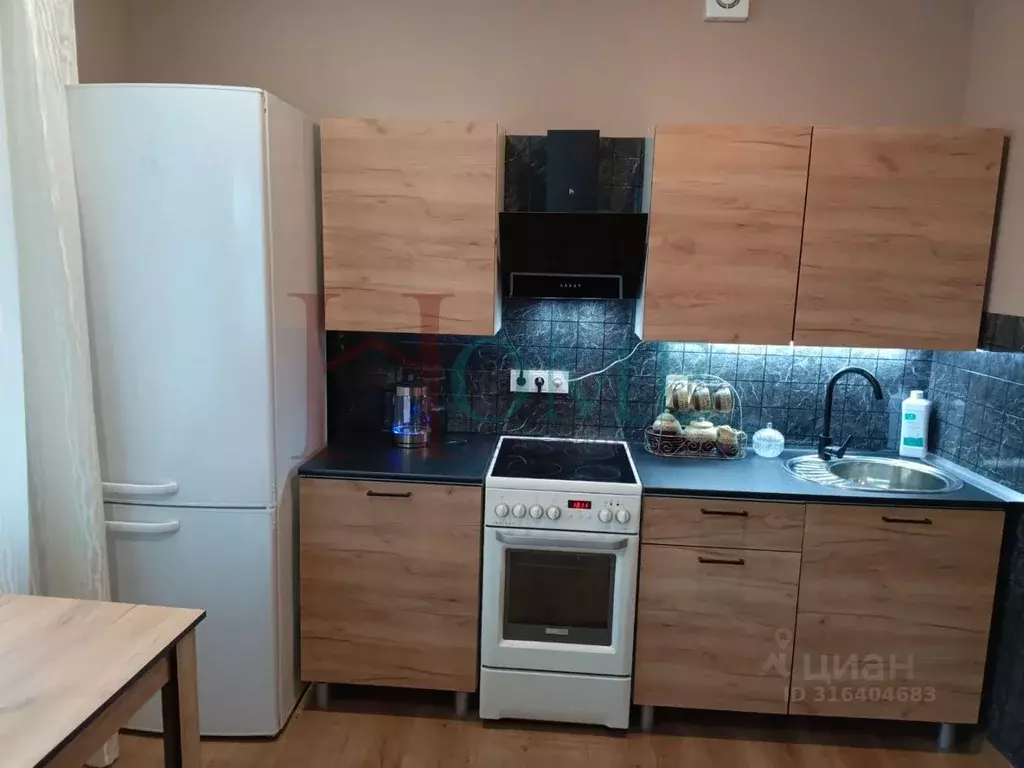 1-к кв. Новосибирская область, Новосибирск ул. Есенина, 67 (30.0 м) - Фото 0