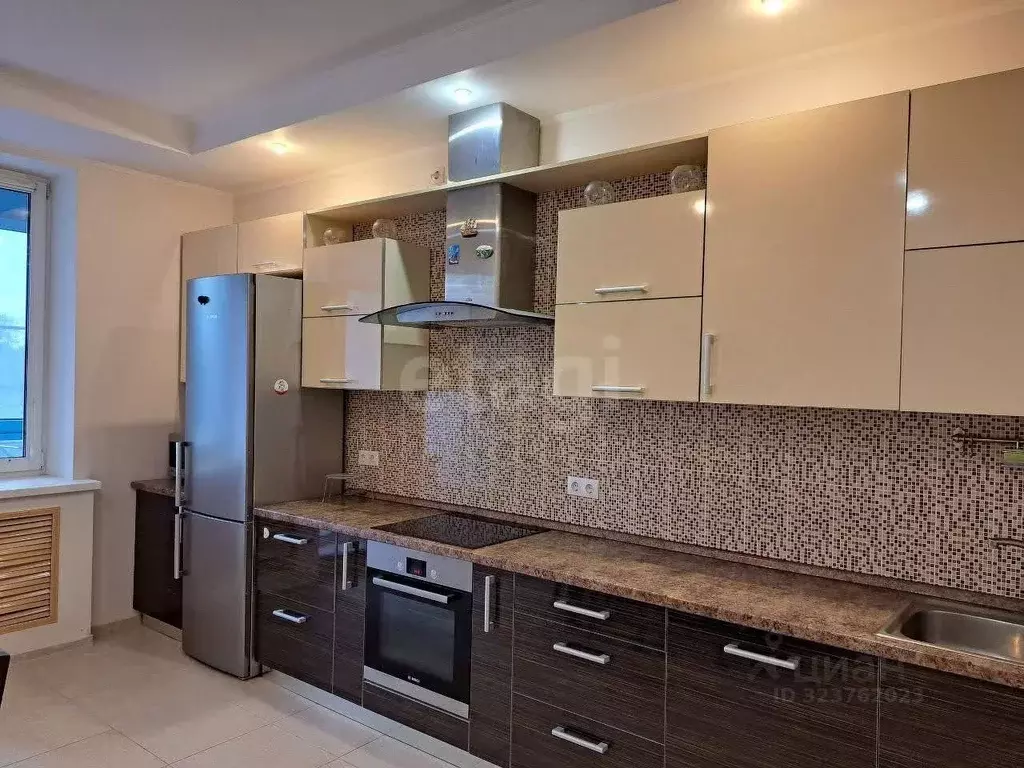 2-к кв. Калужская область, Обнинск ул. Долгининская, 4 (73.0 м) - Фото 1