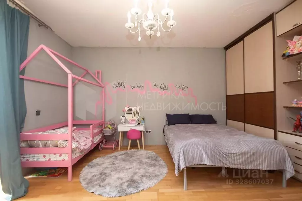 Студия Тюменская область, Тюмень ул. Грибоедова, 13к3 (41.8 м) - Фото 0