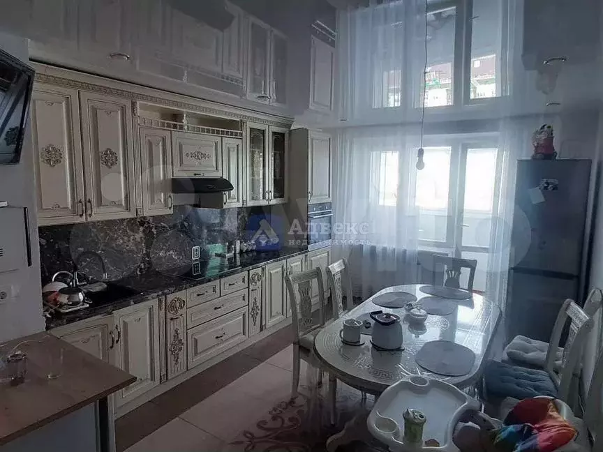 3-к. квартира, 92,6 м, 8/14 эт. - Фото 0
