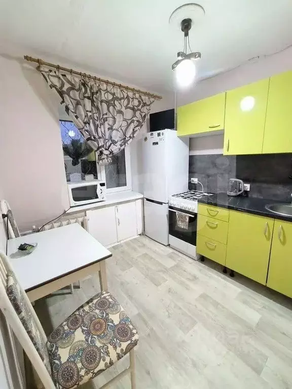 1-к кв. Тюменская область, Тюмень Ямская ул., 59 (31.0 м) - Фото 1