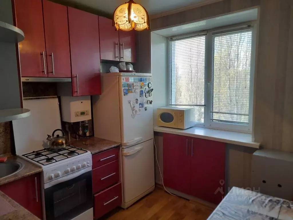 2-к кв. Белгородская область, Белгород Садовая ул., 29 (45.0 м) - Фото 0