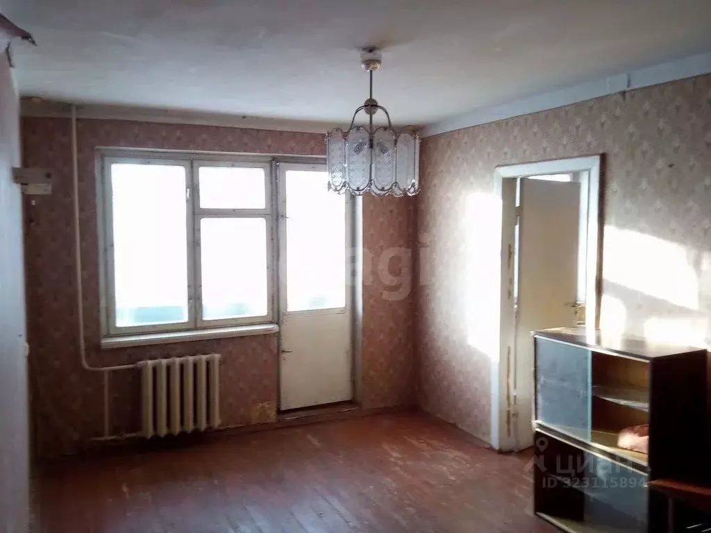 3-к кв. Ярославская область, Рыбинск ул. 50 лет ВЛКСМ, 8 (57.0 м) - Фото 1