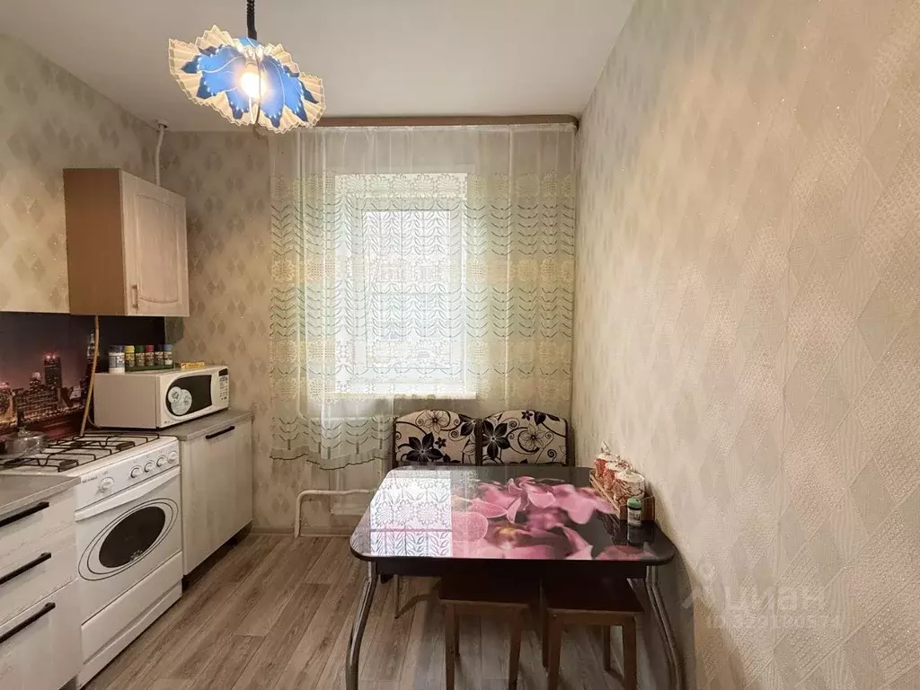 1-к кв. Новгородская область, Валдай Реченская ул., 3 (32.4 м) - Фото 1