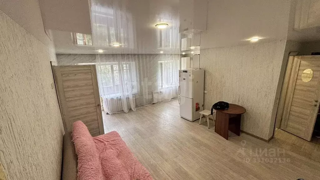 2-к кв. Алтайский край, Барнаул Молодежная ул., 39 (43.0 м) - Фото 1