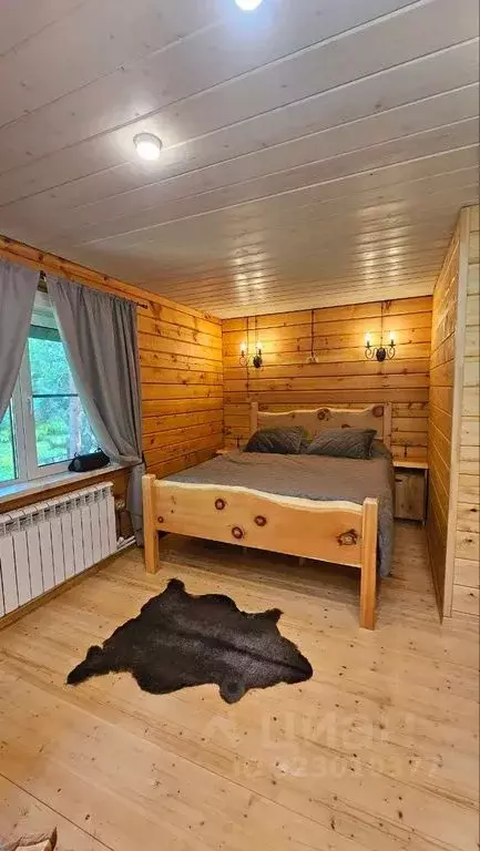 Дом в Алтай, Чемальский район, Элекмонарское с/пос, с. Элекмонар  (86 ... - Фото 1