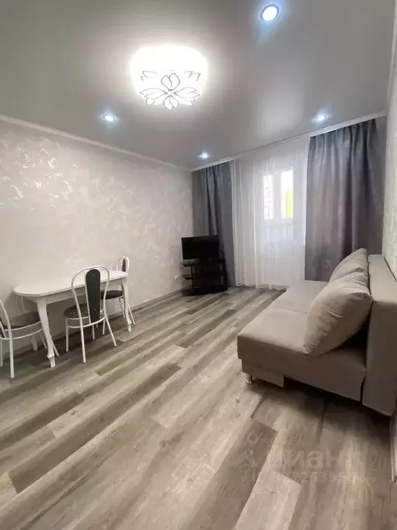 1-к кв. Оренбургская область, Оренбург ул. Юркина, 6 (41.6 м) - Фото 1