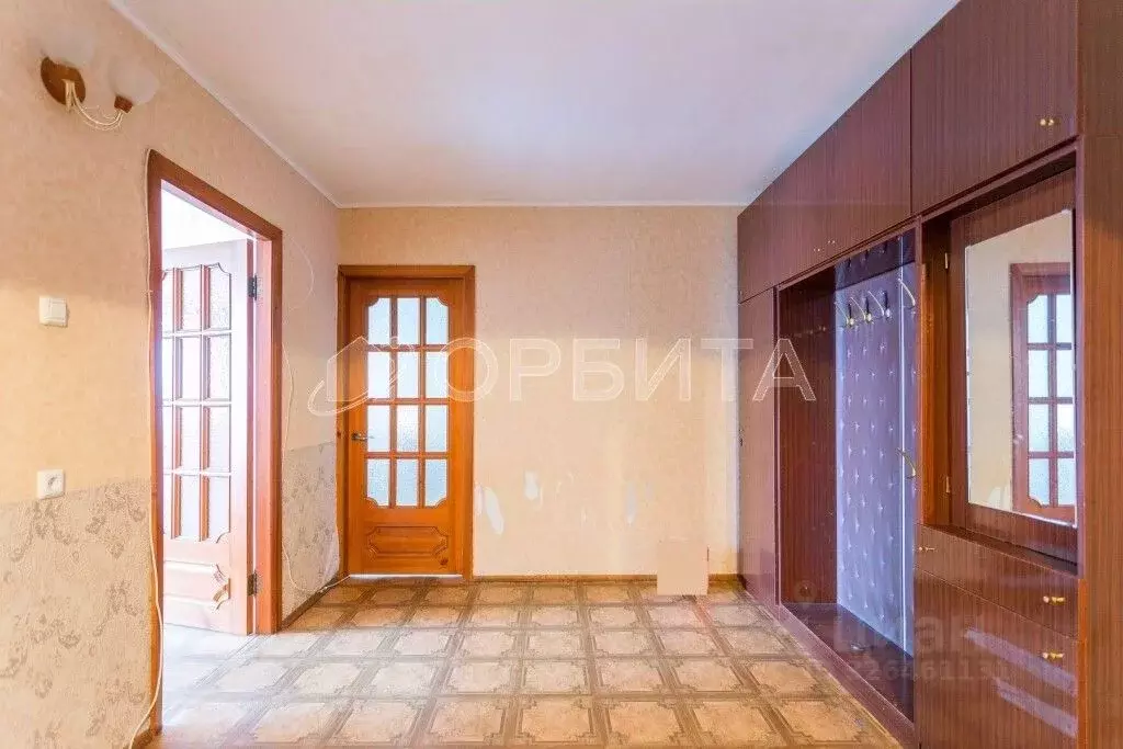 2-к кв. Тюменская область, Тюмень ул. Мельникайте, 125 (74.3 м) - Фото 2