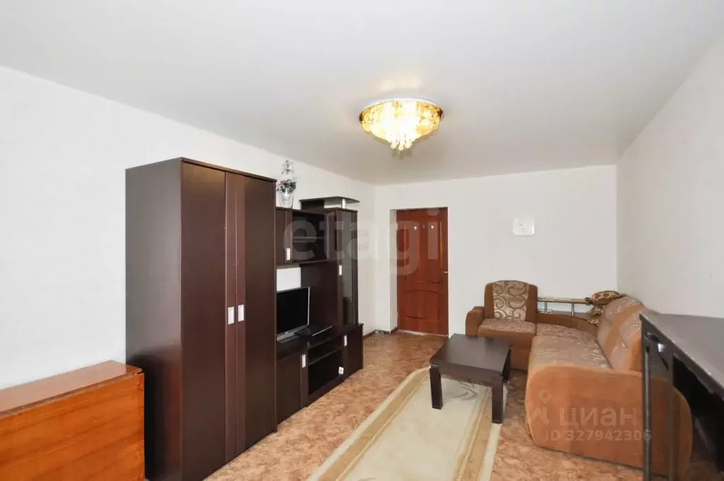 2-к кв. Сахалинская область, Южно-Сахалинск 5-й мкр, ул. Академическая ... - Фото 2