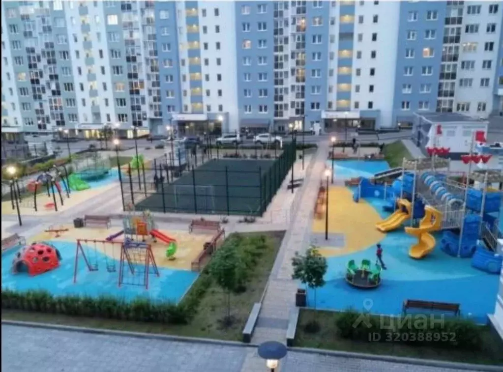 2-к кв. Свердловская область, Екатеринбург ул. Куйбышева, 21 (55.0 м) - Фото 1