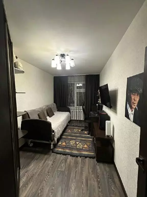 Продается 2-комнатная квартира - Фото 1